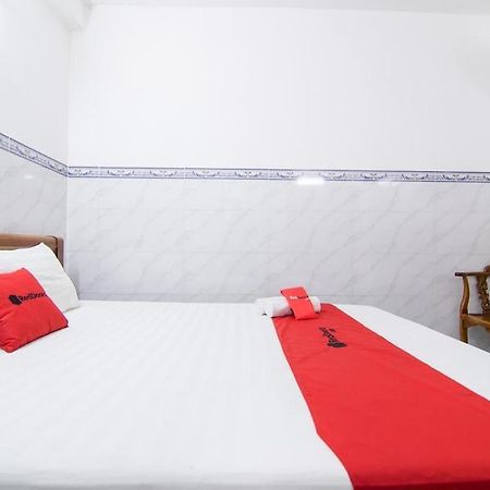 Reddoorz Hoang Tuan Hotel โฮจิมินห์ซิตี้ ภายนอก รูปภาพ