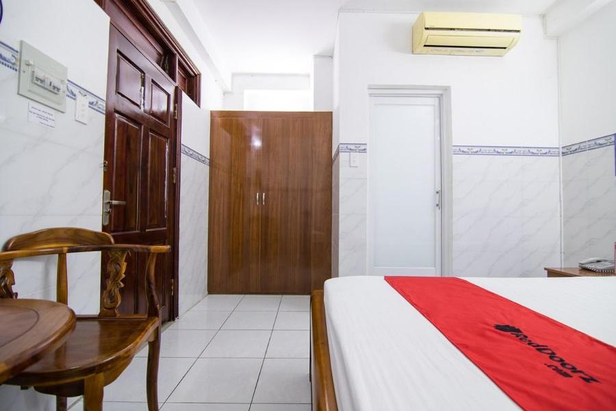 Reddoorz Hoang Tuan Hotel โฮจิมินห์ซิตี้ ภายนอก รูปภาพ
